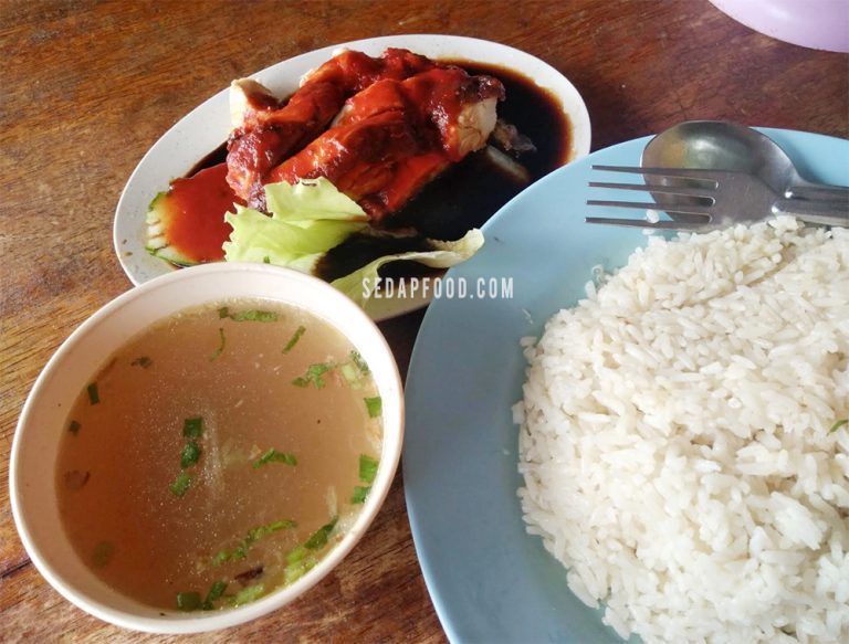 Selera Mengidam Makan Nasi Ayam Juragan  Sungai Serdang